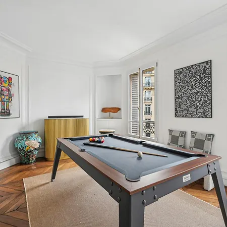Duplex Avec Billard A Cote De La Tour Eiffel ! Appartement *